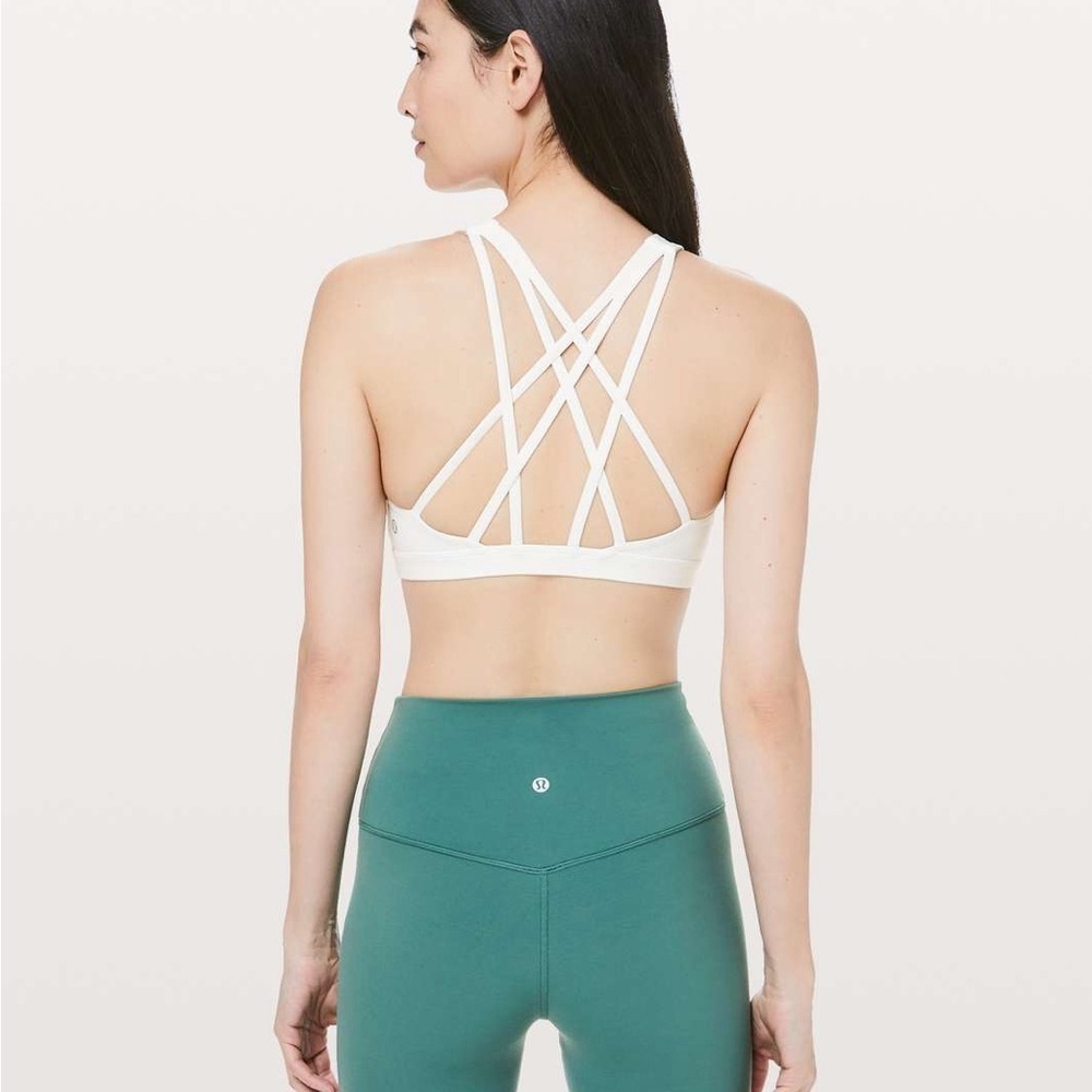 ululemon Free To Be Serene Bra *High Neck
White